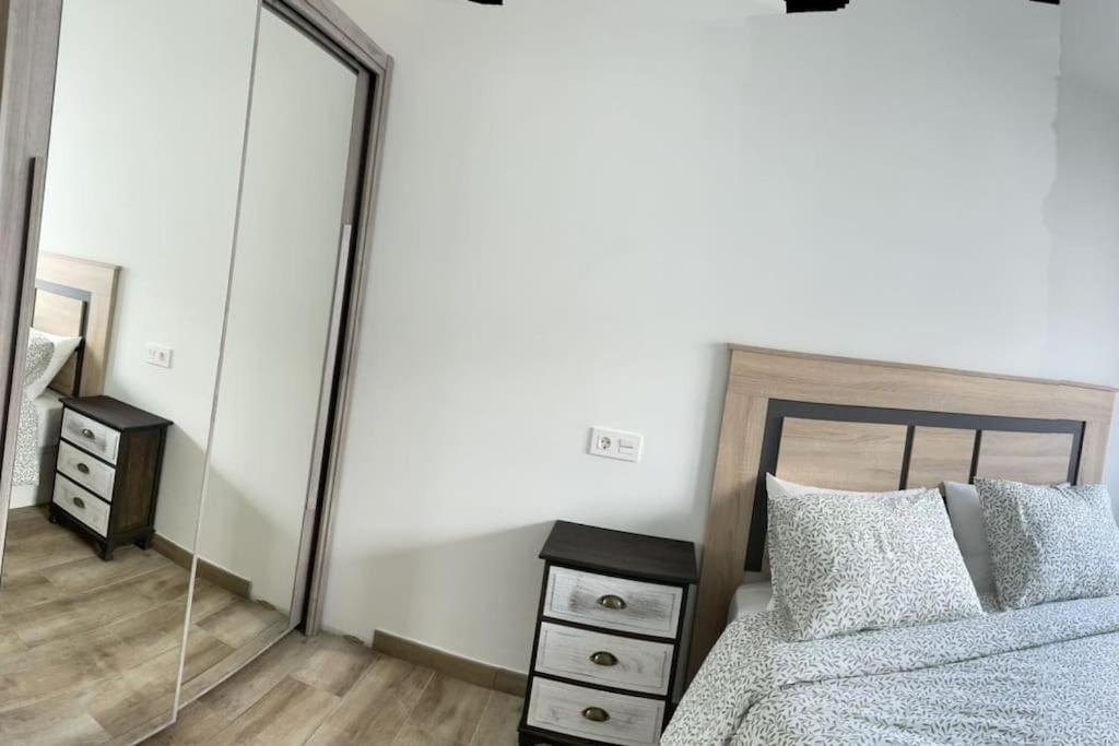 Adoracte 4 Mieres Apartamentos Exterior photo